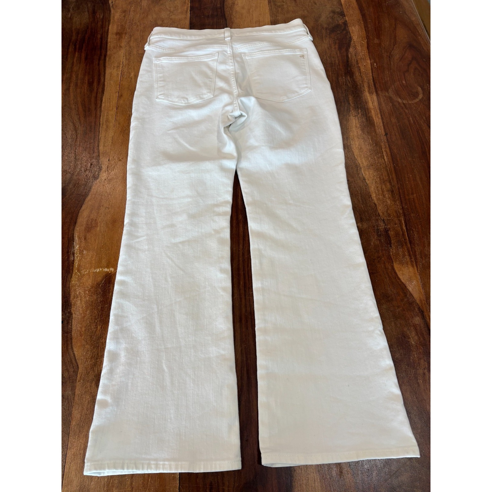 Madewell White Mid-Rise Kick Out Sz 28 Wide Leg Jeans Back Pocket Logo Like New